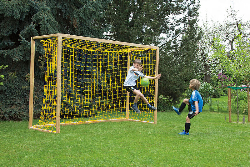 Fußballtor im Garten