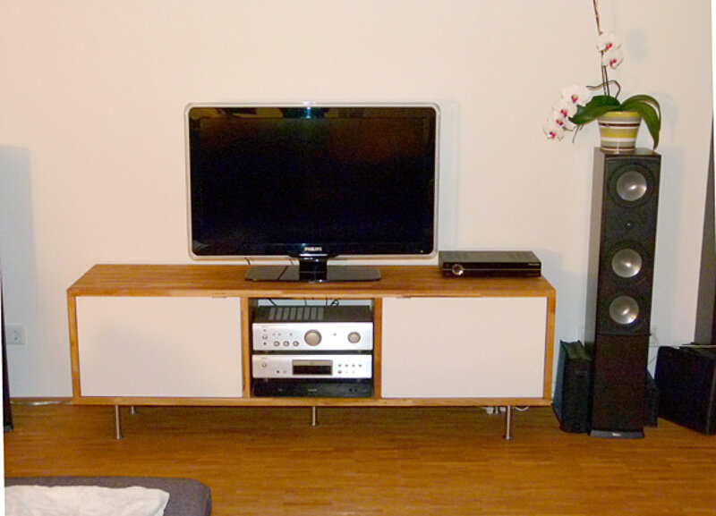 TV-Schrank selbstgebaut