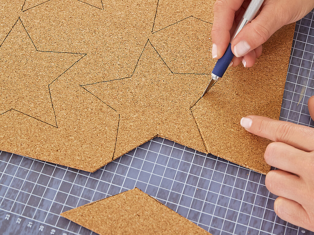 DIY: Adventskalender aus Sternen basteln