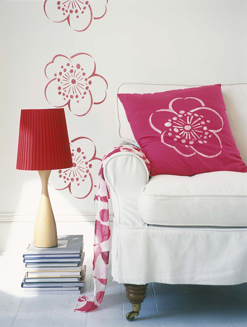 Blumenmuster an der Wand